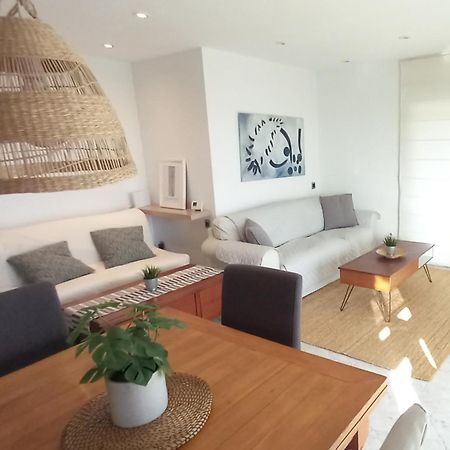 Bright Apartment Near The Beach And Barcelona By Train 马斯诺 外观 照片