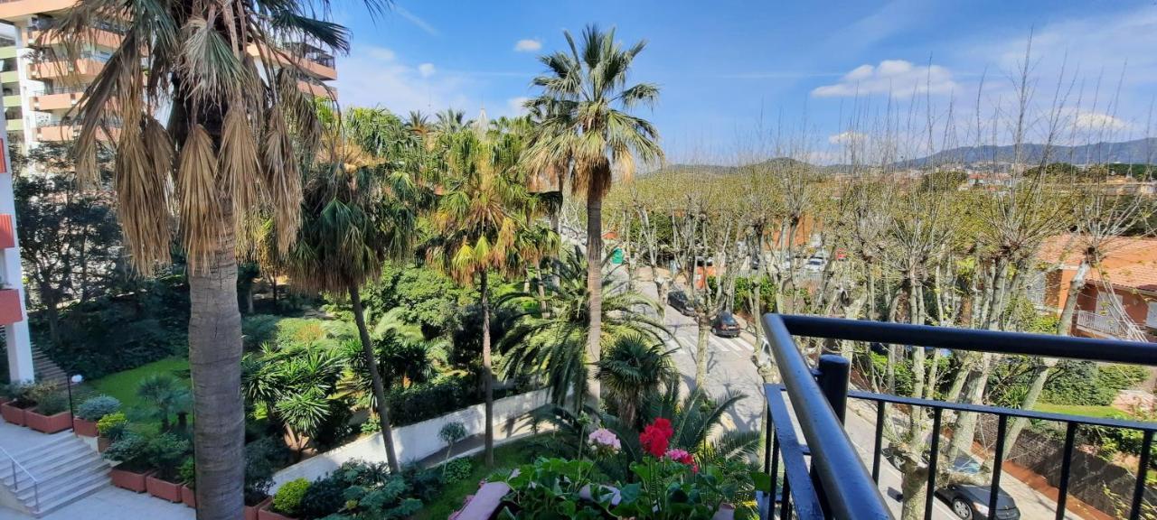 Bright Apartment Near The Beach And Barcelona By Train 马斯诺 外观 照片