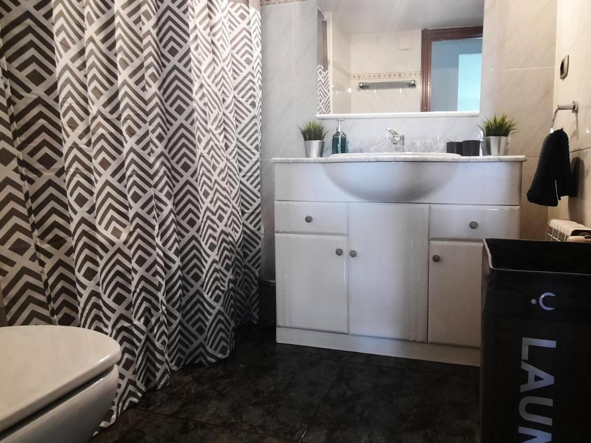 Bright Apartment Near The Beach And Barcelona By Train 马斯诺 外观 照片