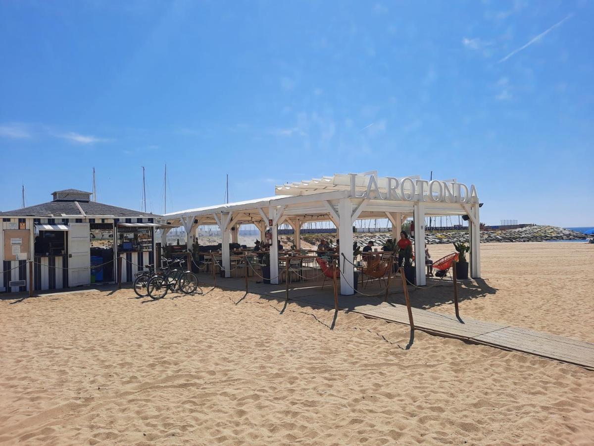 Bright Apartment Near The Beach And Barcelona By Train 马斯诺 外观 照片