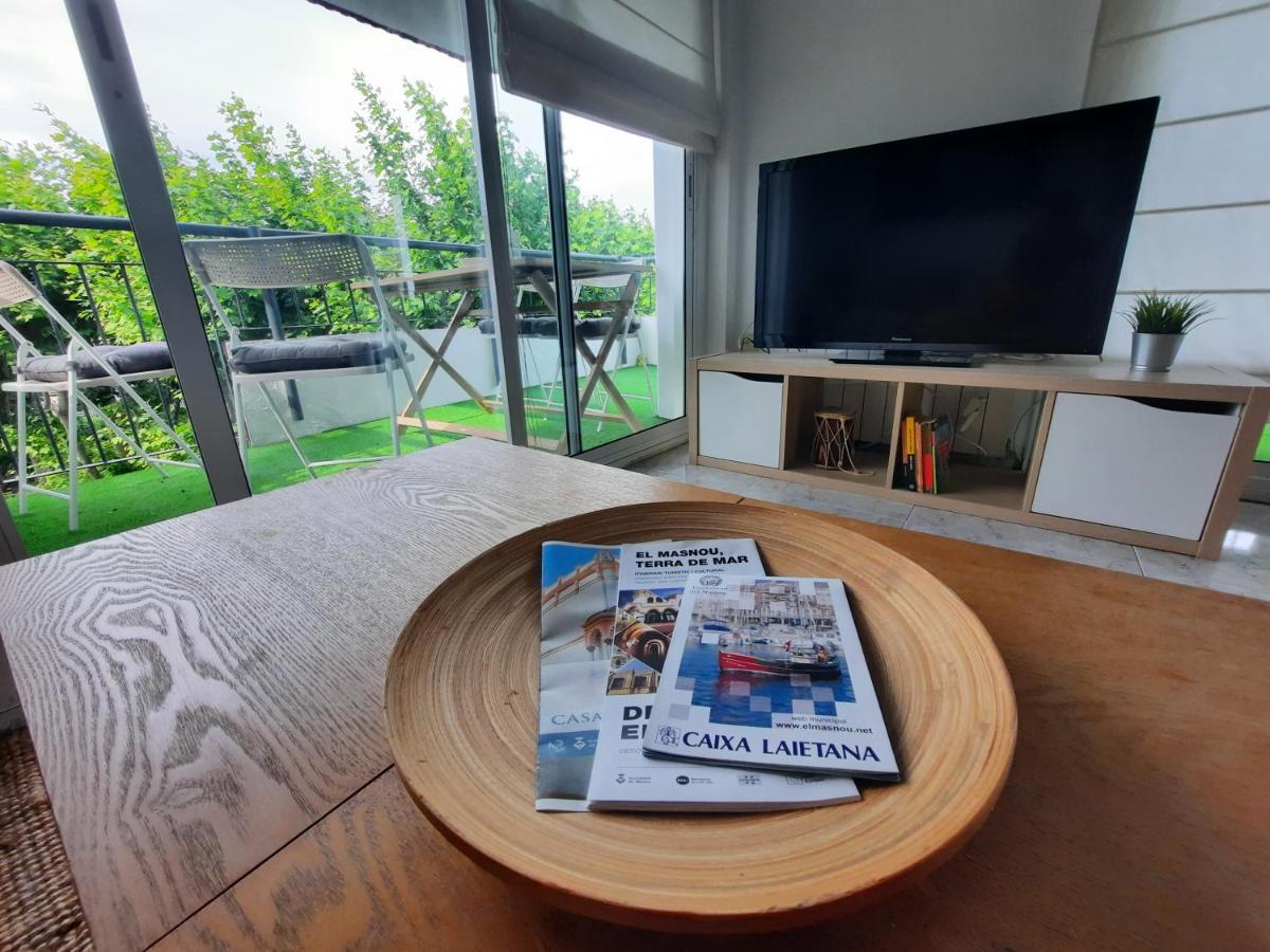 Bright Apartment Near The Beach And Barcelona By Train 马斯诺 外观 照片
